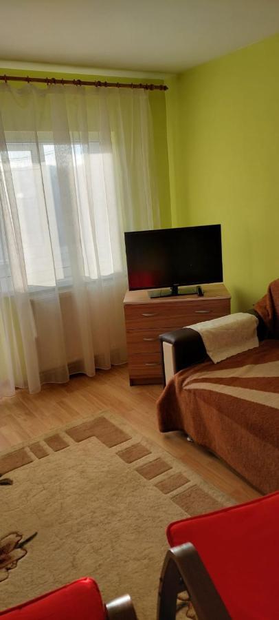 Fely Room Petroşani Exteriér fotografie